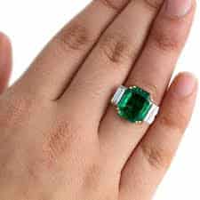 Panna Gemstone in English | Emerald Engagement Rings